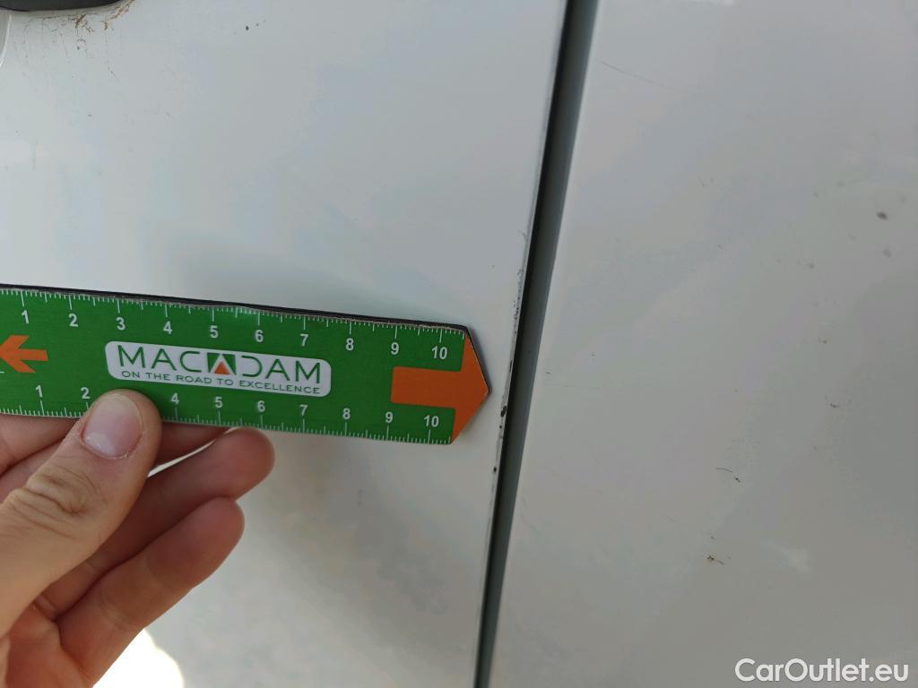  Citroen  Jumpy CITROEN  / 2016 / 4P / furgón Talla M BlueHDi 100 S&S 6v Control #33