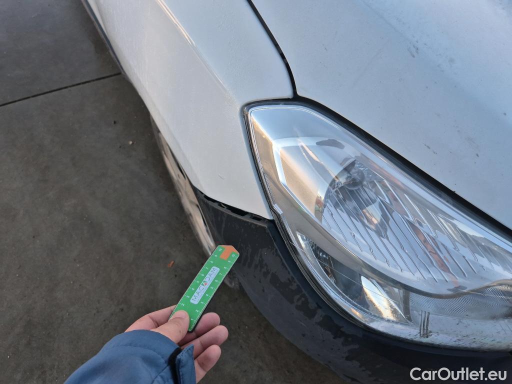  Dacia  Dokker DACIA  / 2013 / 4P / furgón derivado de turismo Van Essential Blue dCi 70kW (95CV) #23