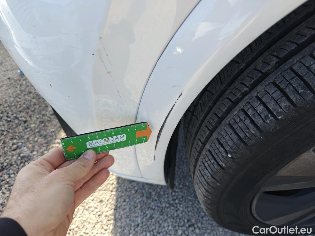  Volvo  XC90 VOLVO  / 2019 / 5P / todoterreno 2.0 T5 AWD R-Design Auto #18