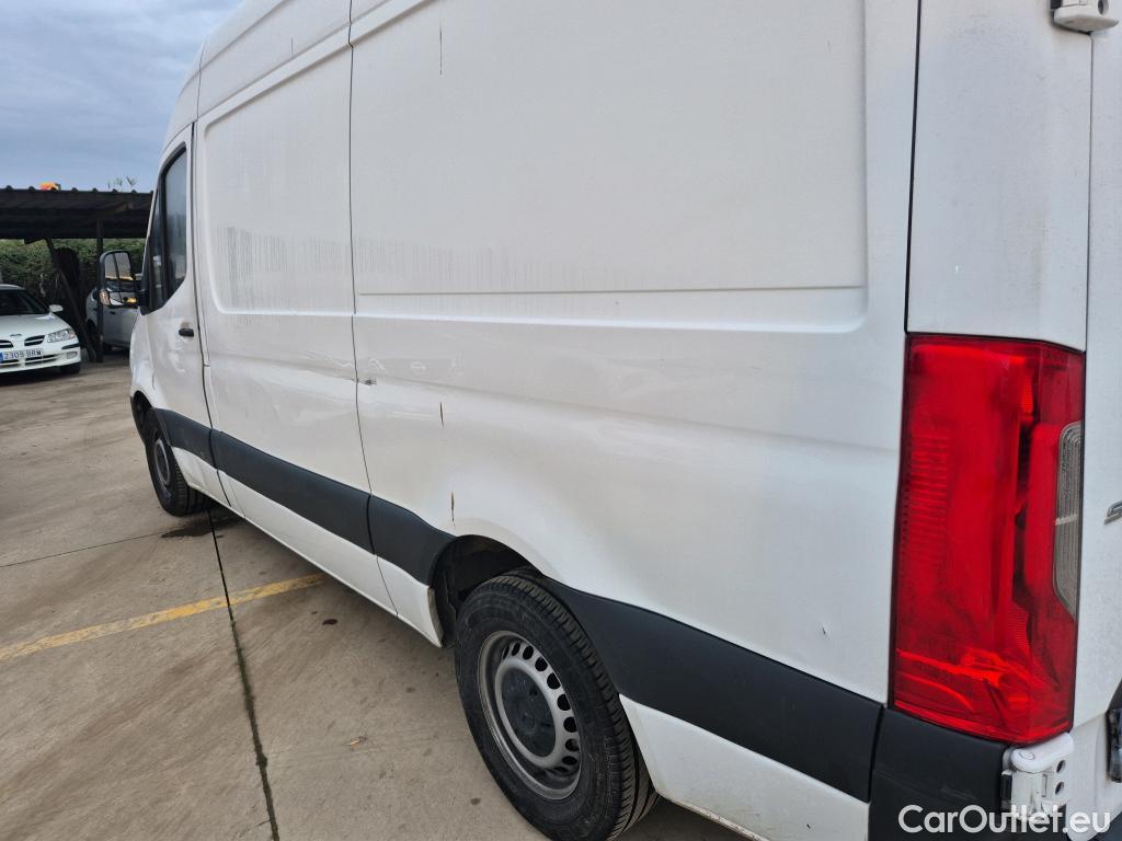  Mercedes  Sprinter MERCEDES-BENZ  / 2018 / 4P / furgón 311 CDI MEDIO 3.5T T. ALTO #7