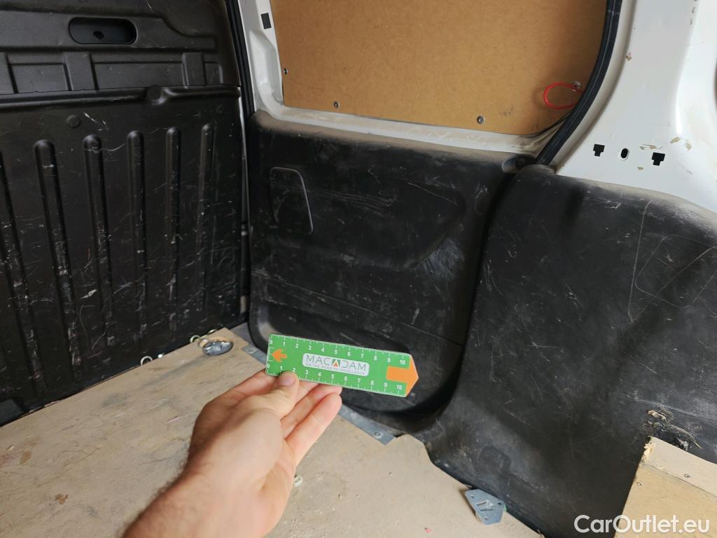  Opel  Combo OPEL  / 2018 / 4P / furgón derivado de turismo 1.5TD 75kW (100CV) Express XL H1 1000kg #9