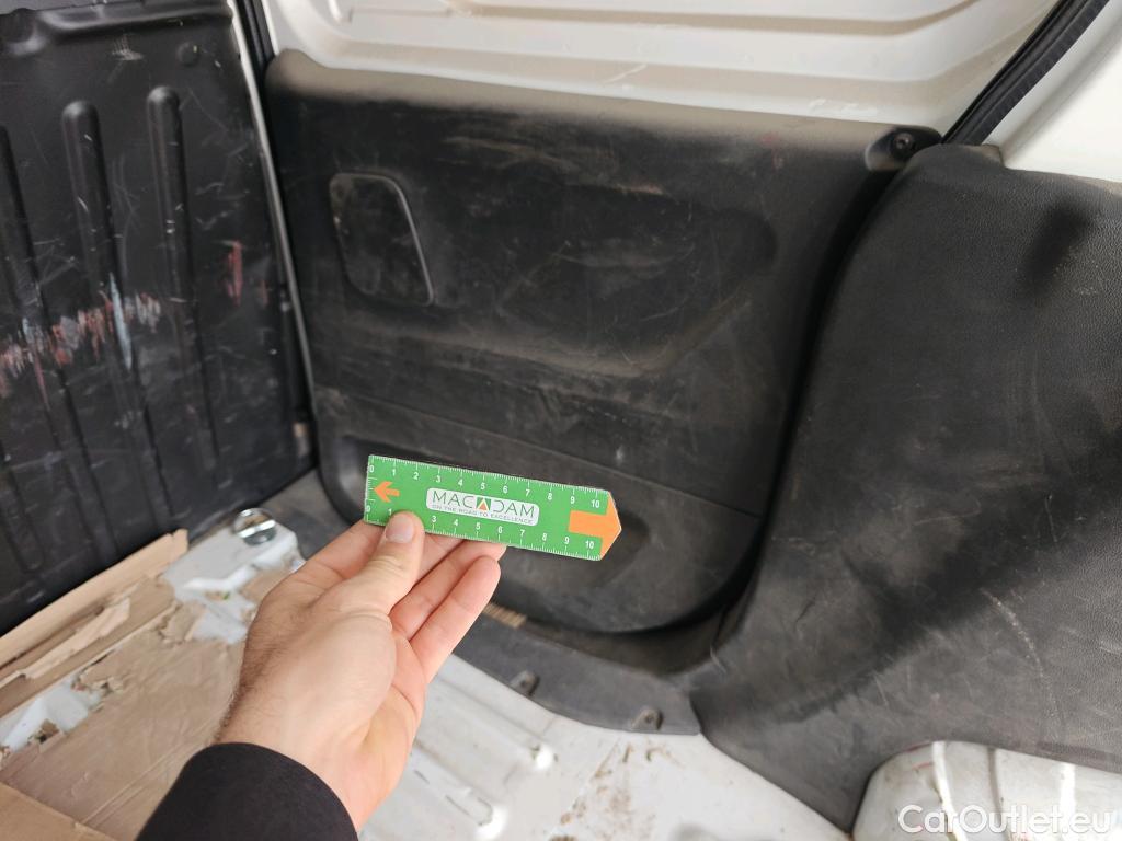  Opel  Combo OPEL  / 2018 / 3P / furgón derivado de turismo 1.5 TD 75kW (100CV) Express L H1 650kg (AC2) #56