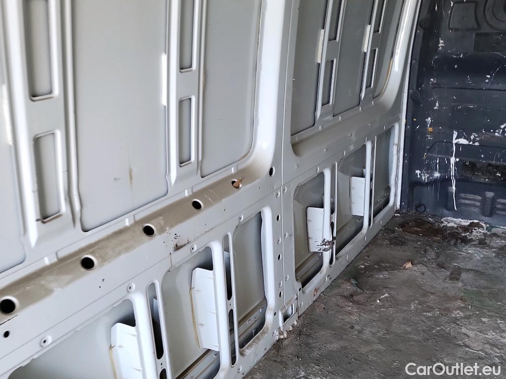  Mercedes  Sprinter MERCEDES-BENZ  / 2018 / 4P / furgón 314 CDI LARGO 3.5T T. ALTO #5