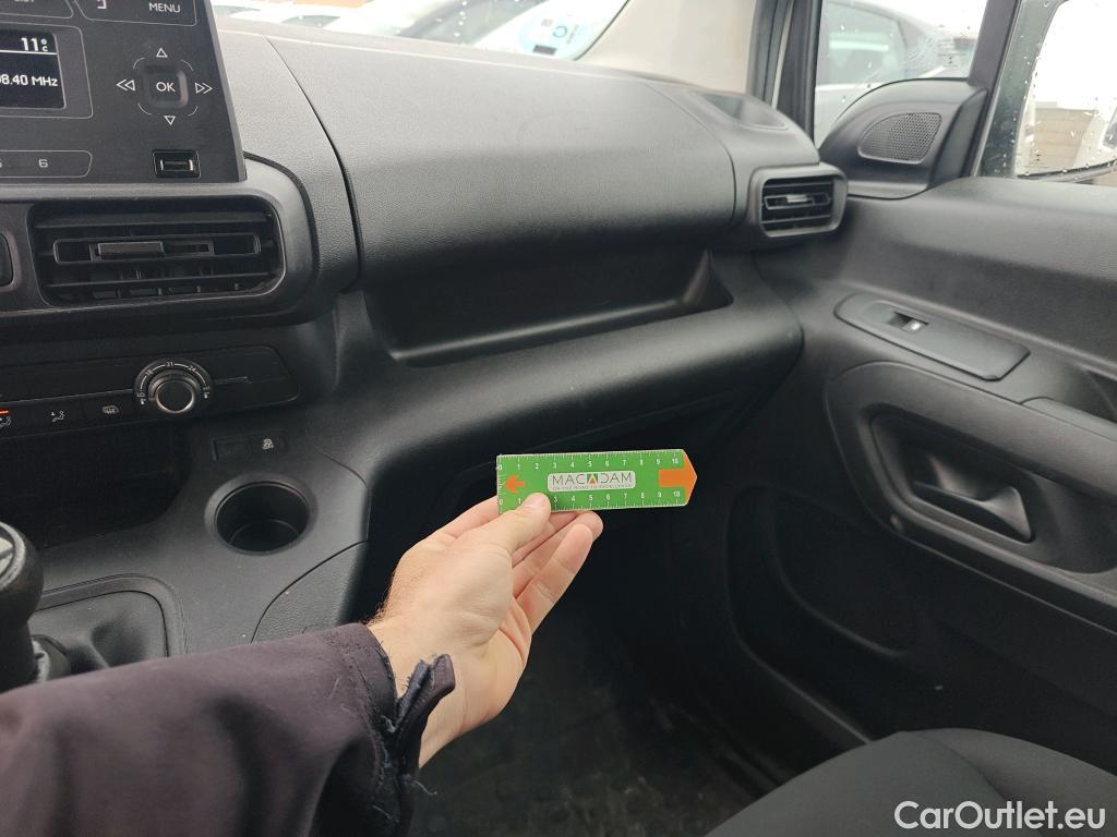  Opel  Combo OPEL  / 2018 / 4P / furgón derivado de turismo 1.5TD 75kW (100CV) Express XL H1 1000kg #56