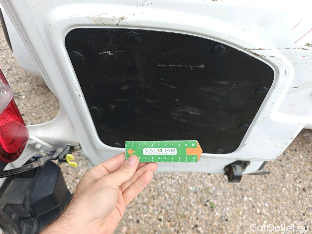  Opel  Combo OPEL  / 2018 / 4P / furgón derivado de turismo 1.5TD 75kW (100CV) Express XL H1 1000kg #87