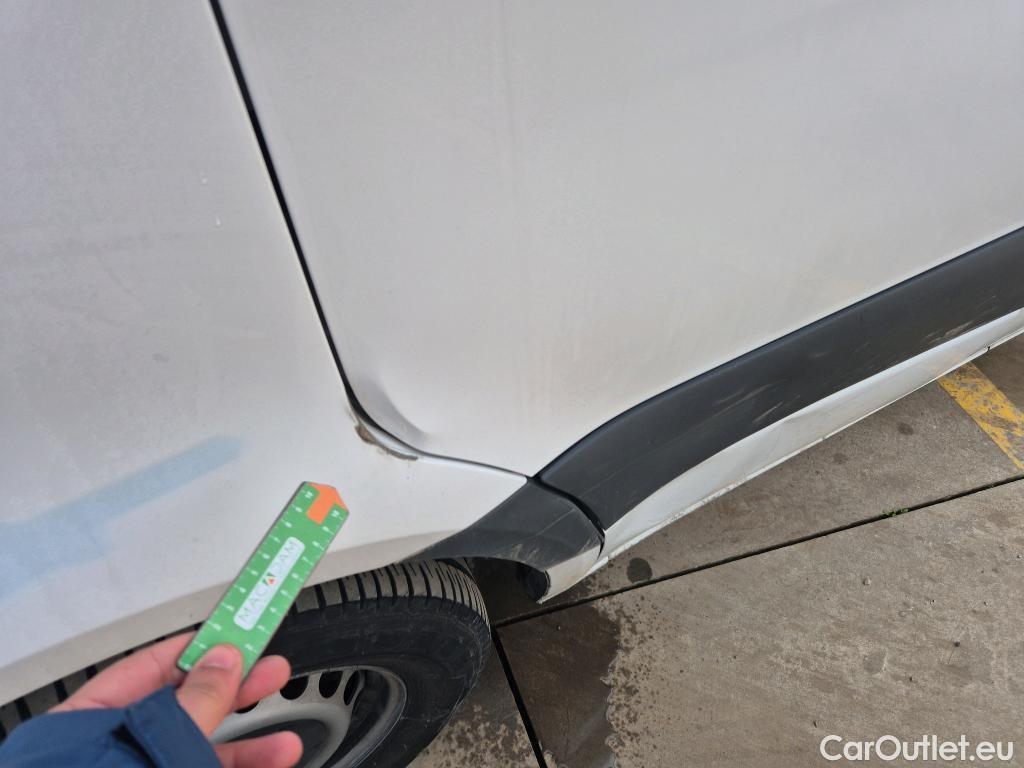  Mercedes  Sprinter MERCEDES-BENZ  / 2018 / 4P / furgón 311 CDI MEDIO 3.5T T. ALTO #35