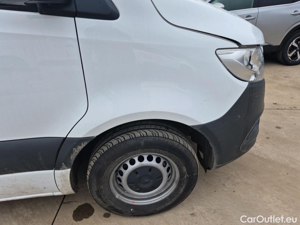  Mercedes  Sprinter MERCEDES-BENZ  / 2018 / 4P / furgón 311 CDI MEDIO 3.5T T. ALTO #46