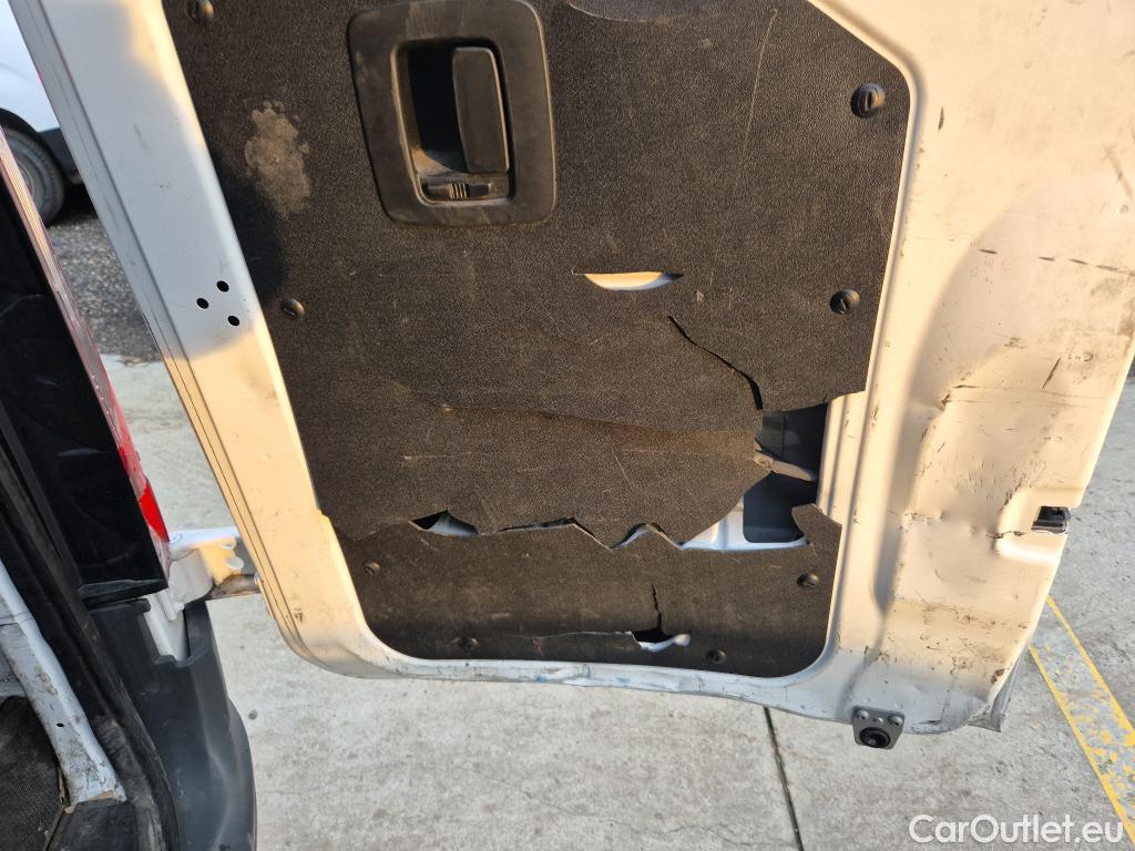  Mercedes  Sprinter MERCEDES-BENZ  / 2018 / 4P / furgón 311 CDI MEDIO 3.5T T. ALTO #14