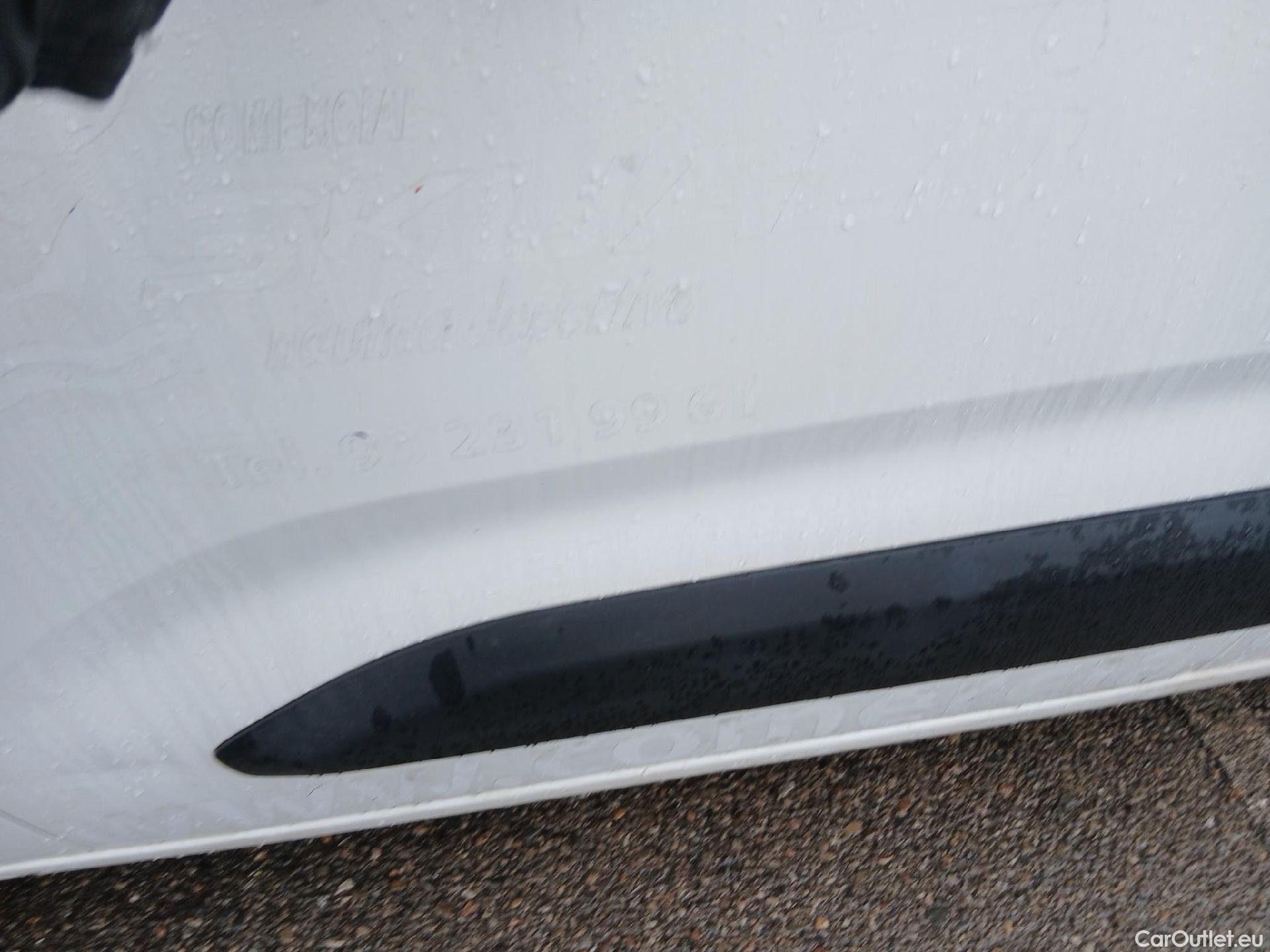  Opel  Combo OPEL  / 2018 / 3P / furgón derivado de turismo 1.6 TD S/S 74kW (100CV) Express L H1 650 #12