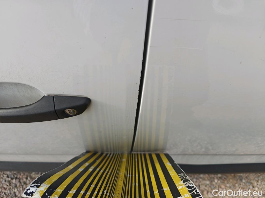  Opel  Combo OPEL  / 2018 / 3P / furgón derivado de turismo 1.5 TD 75kW (100CV) Express L H1 650kg (AC2) #11