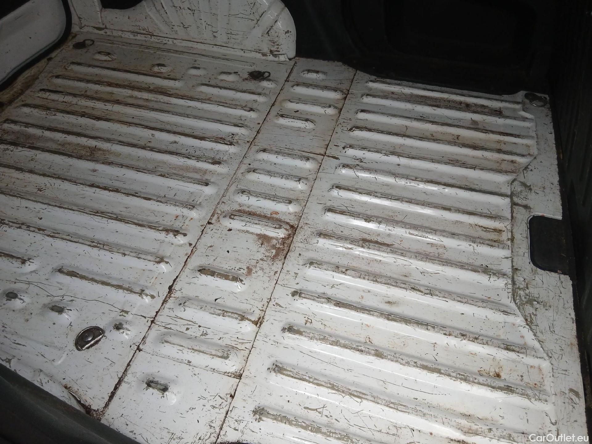  Opel  Combo OPEL  / 2018 / 3P / furgón derivado de turismo 1.6 TD S/S 74kW (100CV) Express L H1 650 #31