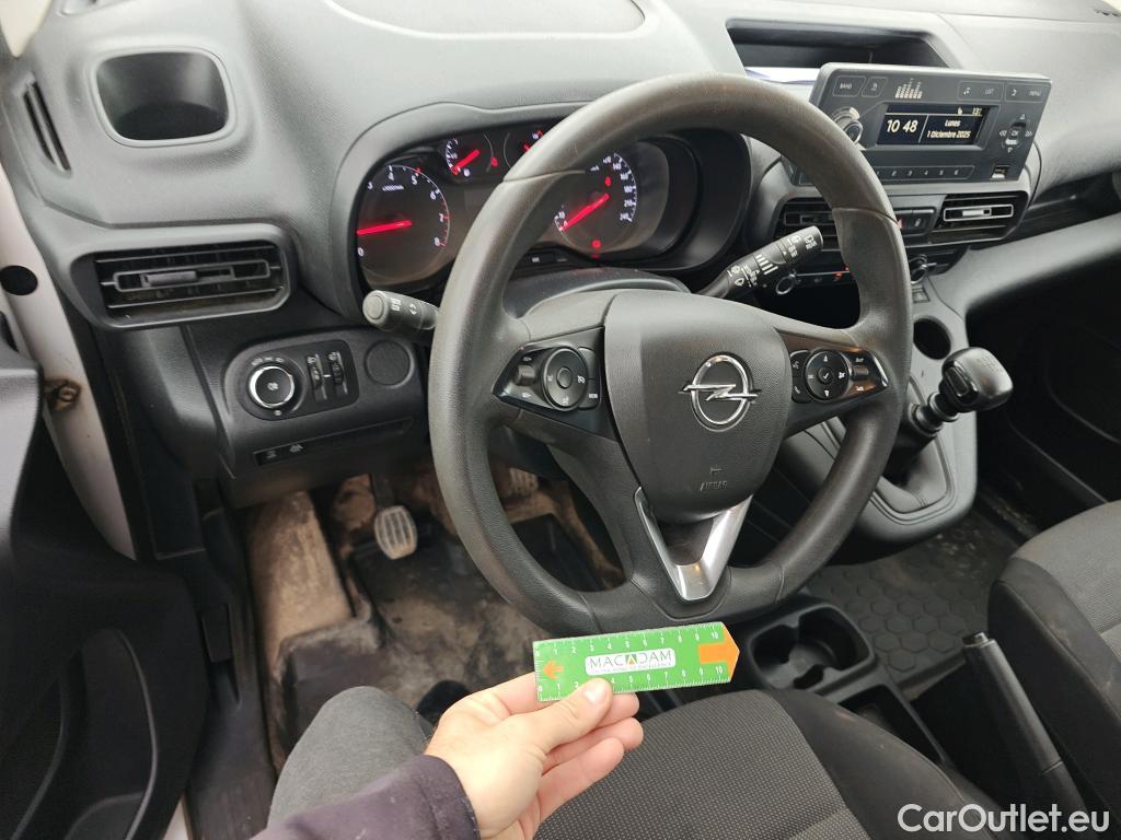  Opel  Combo OPEL  Life / 2018 / 5P / combi 1.5 TD 75kW (100CV) S/S Edition L (IND) #70