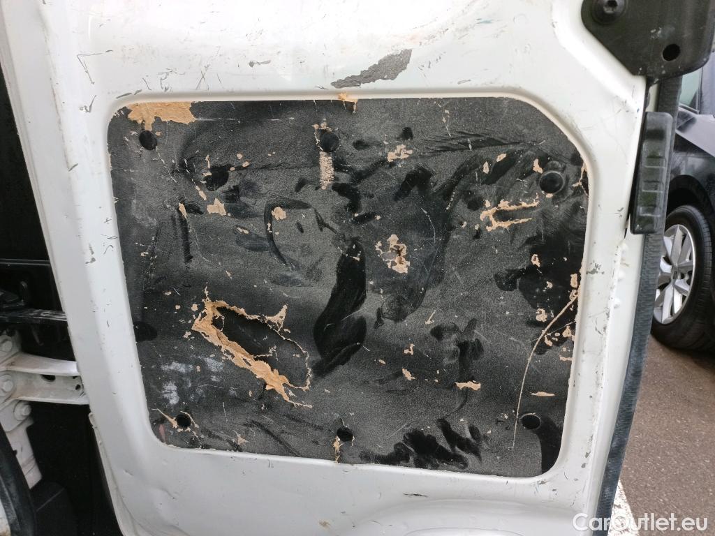  Mercedes  Citan MERCEDES-BENZ  / 2021 / 4P / furgón derivado de turismo 110 CDI 70kW Furgón Base Largo (AC2) #8