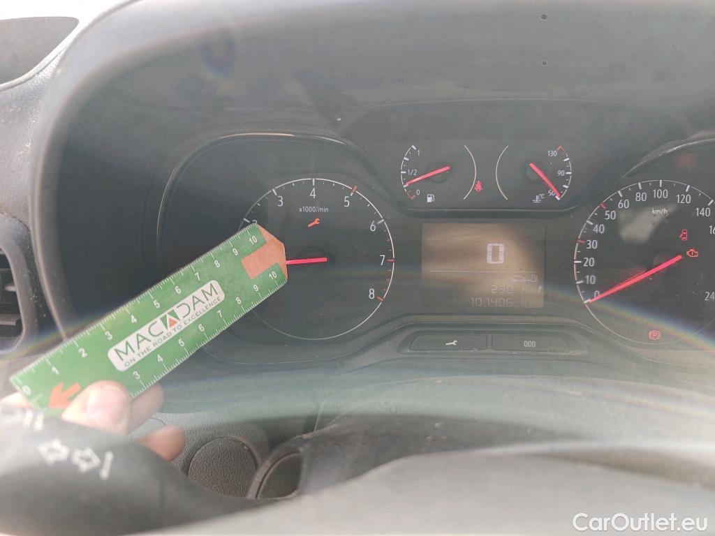  Opel  Combo OPEL  / 2018 / 3P / furgón derivado de turismo 1.5 TD 75kW (100CV) Express L H1 650kg (AC2) #49