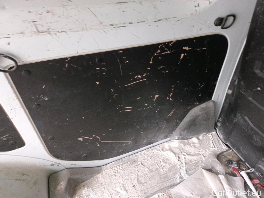  Mercedes  Citan MERCEDES-BENZ  / 2021 / 4P / furgón derivado de turismo 110 CDI 70kW Furgón Base Largo (AC2) #3