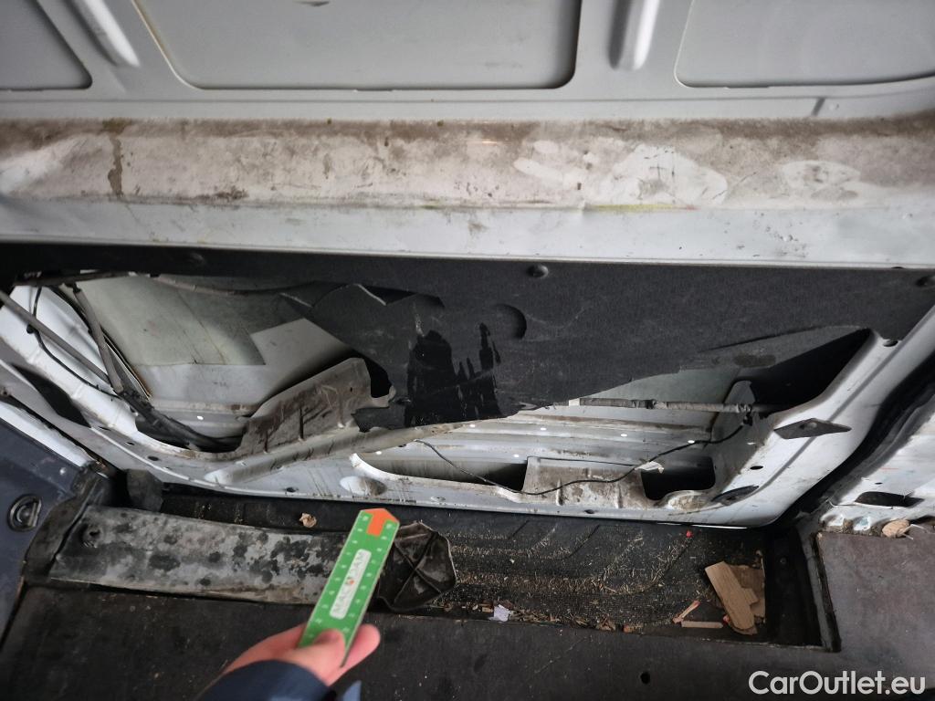  Mercedes  Sprinter MERCEDES-BENZ  / 2018 / 4P / furgón 311 CDI MEDIO 3.5T T. ALTO #53