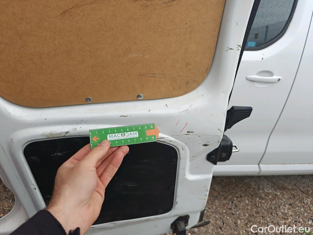  Opel  Combo OPEL  / 2018 / 4P / furgón derivado de turismo 1.5TD 75kW (100CV) Express XL H1 1000kg #23