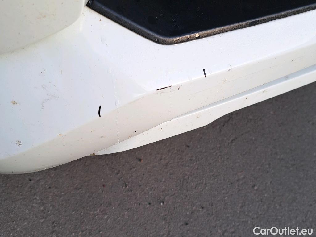  Mitsubishi  L200 MITSUBISHI  / 2019 / 4P / pickup doble cabina D/C 220 DI-D M-Pro Auto #10