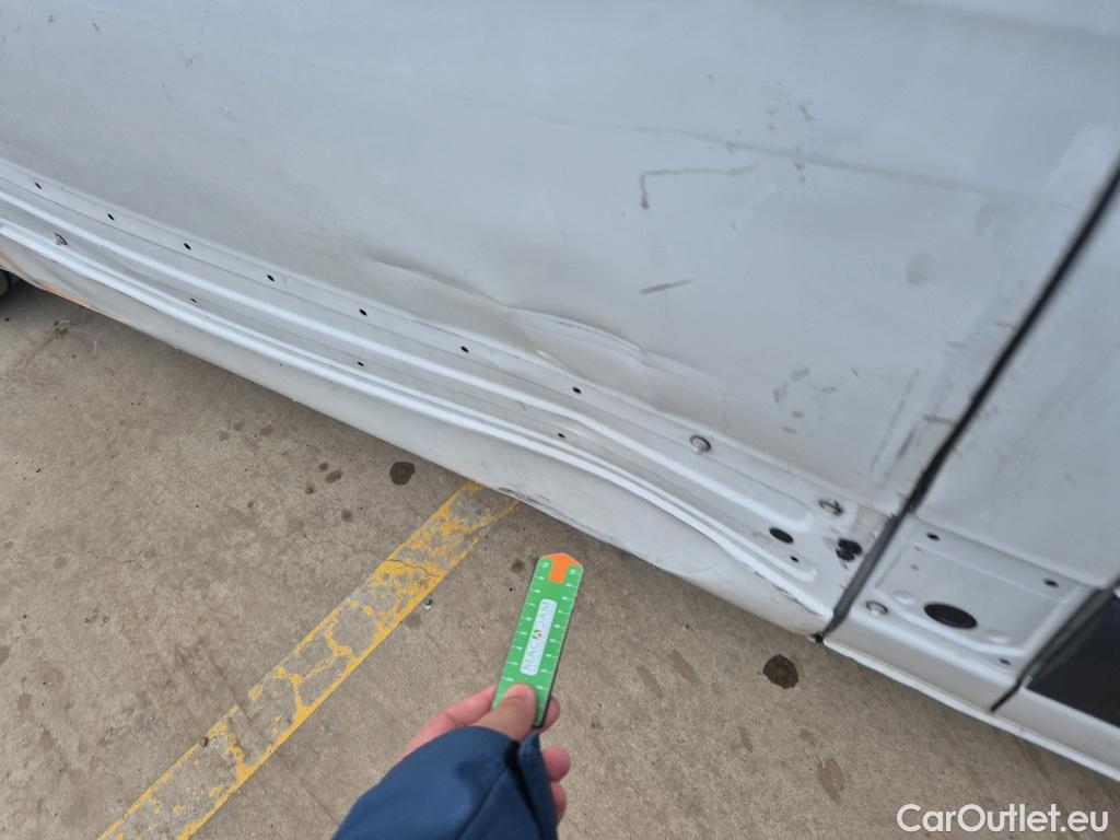  Mercedes  Sprinter MERCEDES-BENZ  / 2018 / 4P / furgón 311 CDI MEDIO 3.5T T. ALTO #10