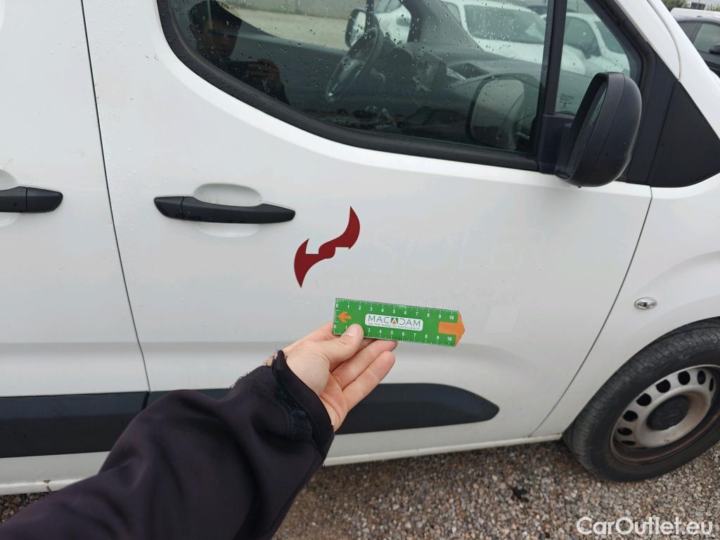  Opel  Combo OPEL  / 2018 / 4P / furgón derivado de turismo 1.5TD 75kW (100CV) Express XL H1 1000kg #74