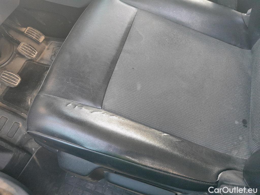  Peugeot  Expert PEUGEOT  / 2016 / 4P / furgón Furgón Premium 1.5 BlueHDi 100 Standard (AC) #3