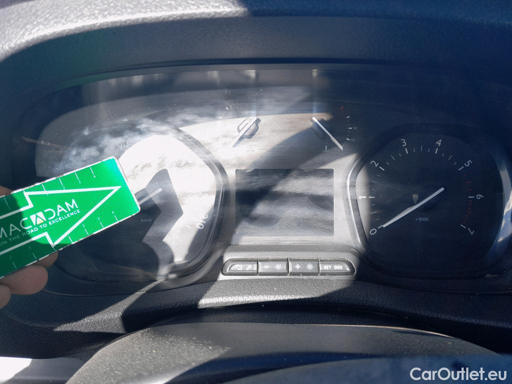  Peugeot  Expert PEUGEOT  / 2016 / 4P / furgón Furgón Premium 1.5 BlueHDi 100 Standard (AC) #42