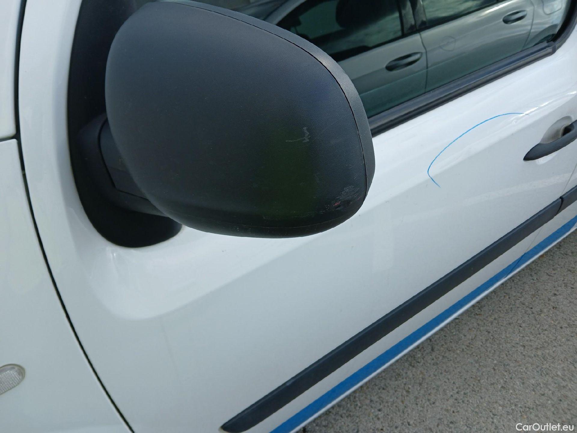  Renault  Kangoo RENAULT  Combi / 2013 / 4P / combi Profesional M1-AF Blue dCi 70 kW (95 CV) #46