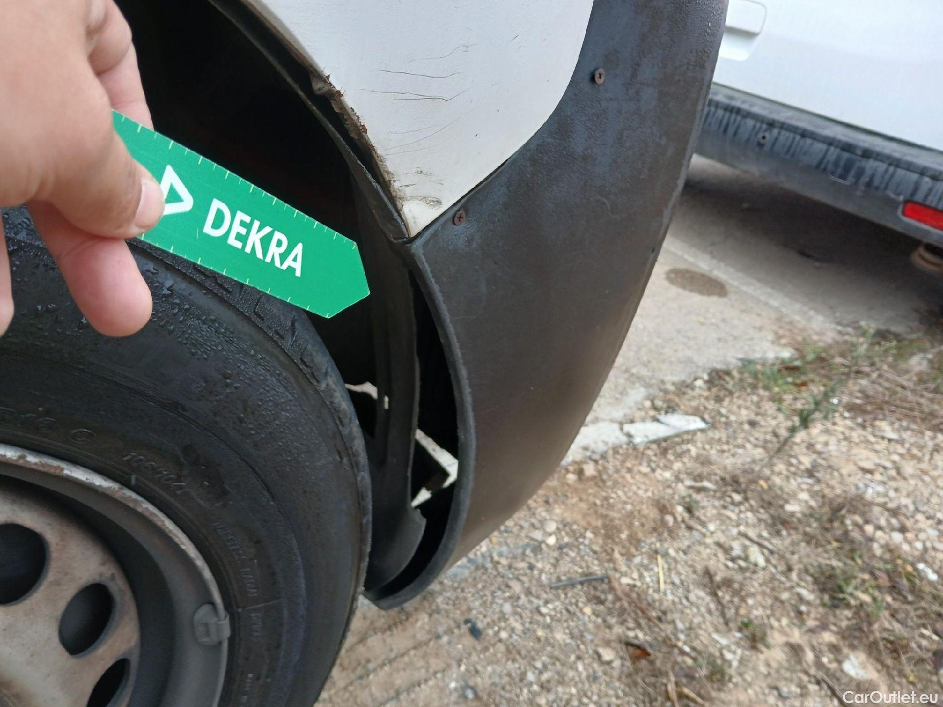  Peugeot  Expert PEUGEOT   Furgón Pro 2.0 BlueHDi 120 S&S Standard (CX) #96