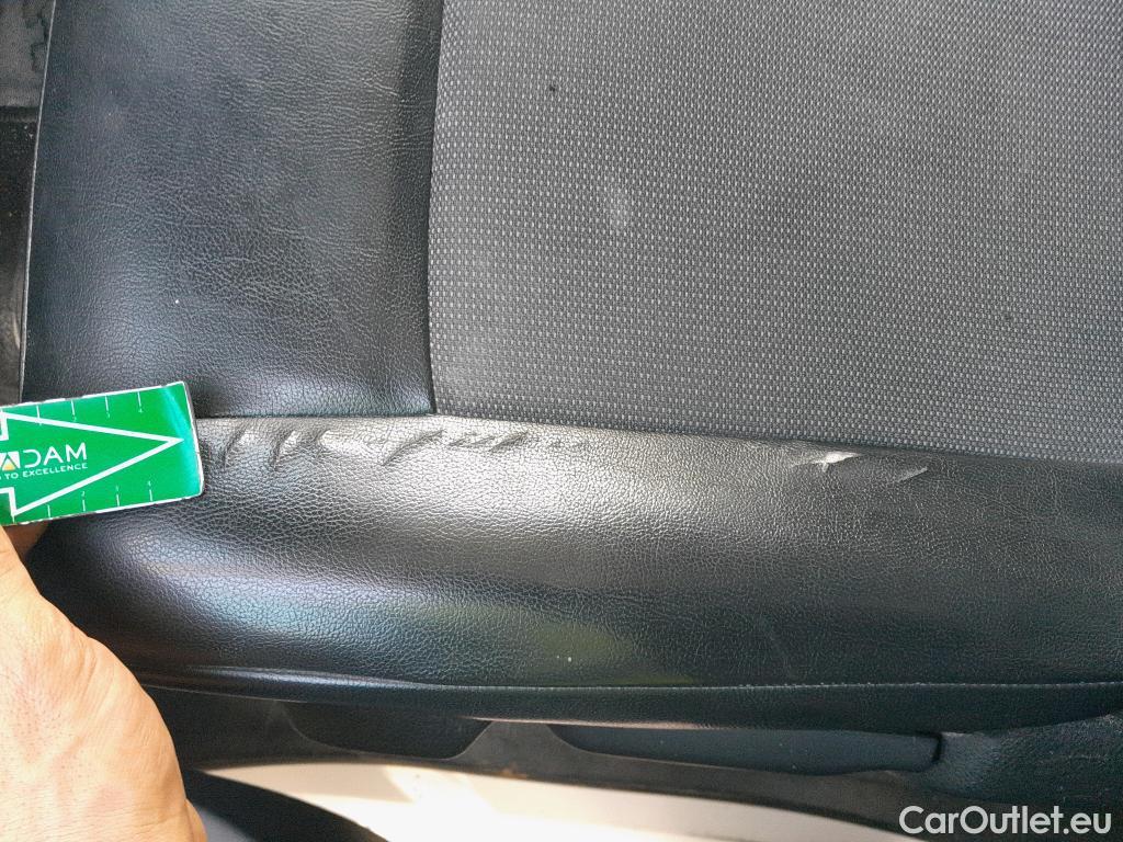  Peugeot  Expert PEUGEOT  / 2016 / 4P / furgón Furgón Premium 1.5 BlueHDi 100 Standard (AC) #4