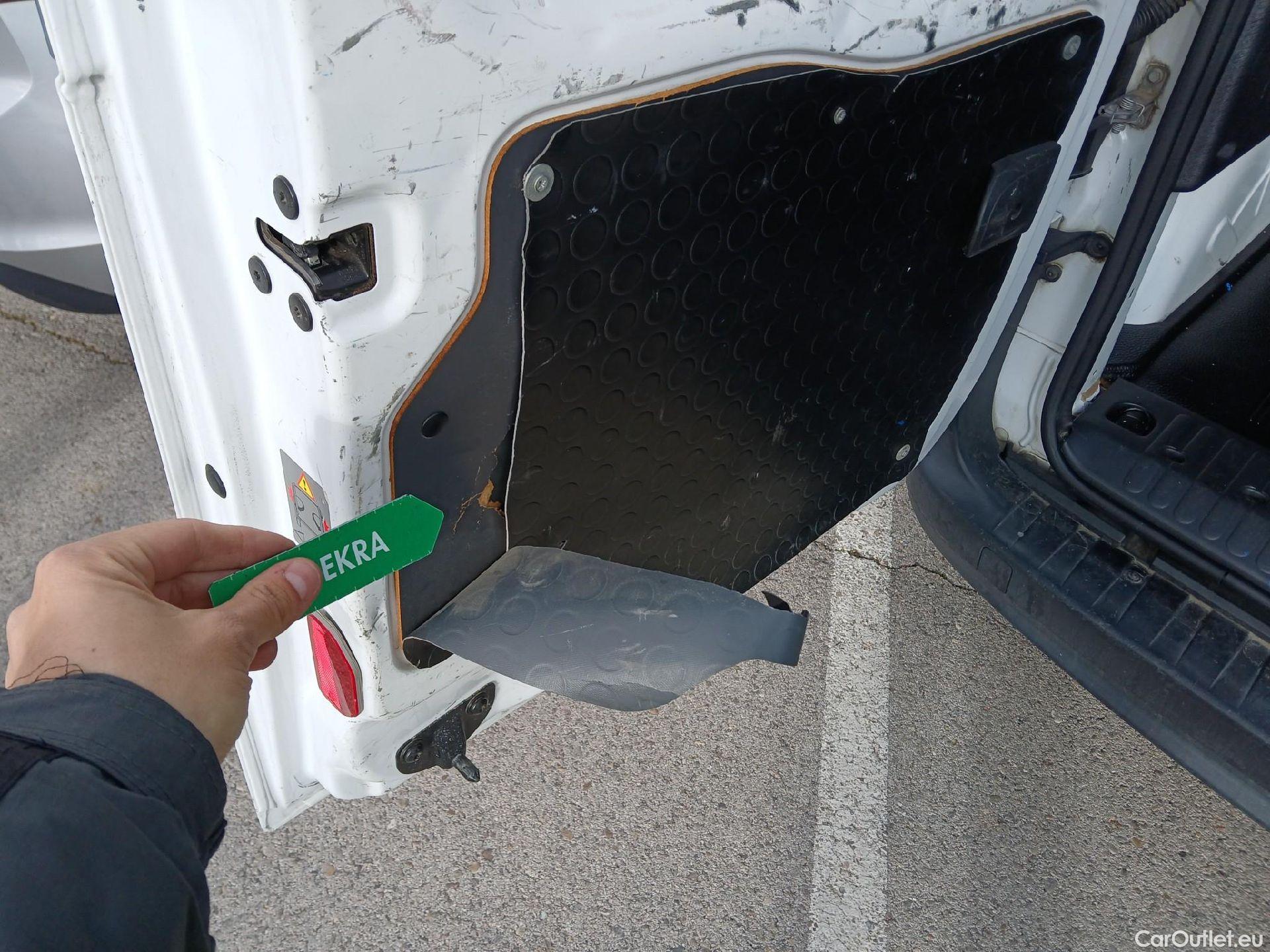  Renault  Kangoo RENAULT  Combi / 2013 / 4P / combi Profesional M1-AF Blue dCi 70 kW (95 CV) #17