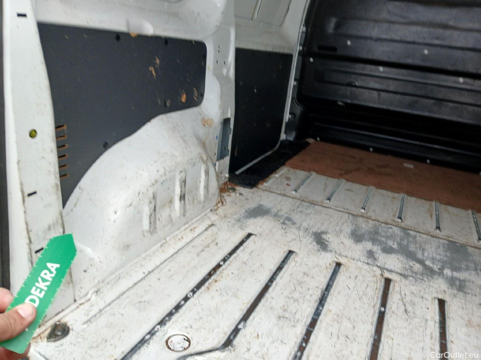  Peugeot  Expert PEUGEOT   Furgón Pro 2.0 BlueHDi 120 S&S Standard (CX) #7