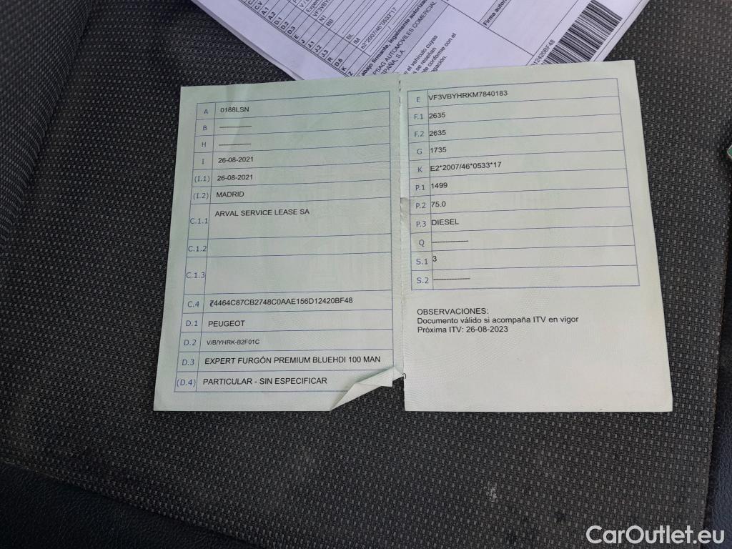  Peugeot  Expert PEUGEOT  / 2016 / 4P / furgón Furgón Premium 1.5 BlueHDi 100 Standard (AC) #31