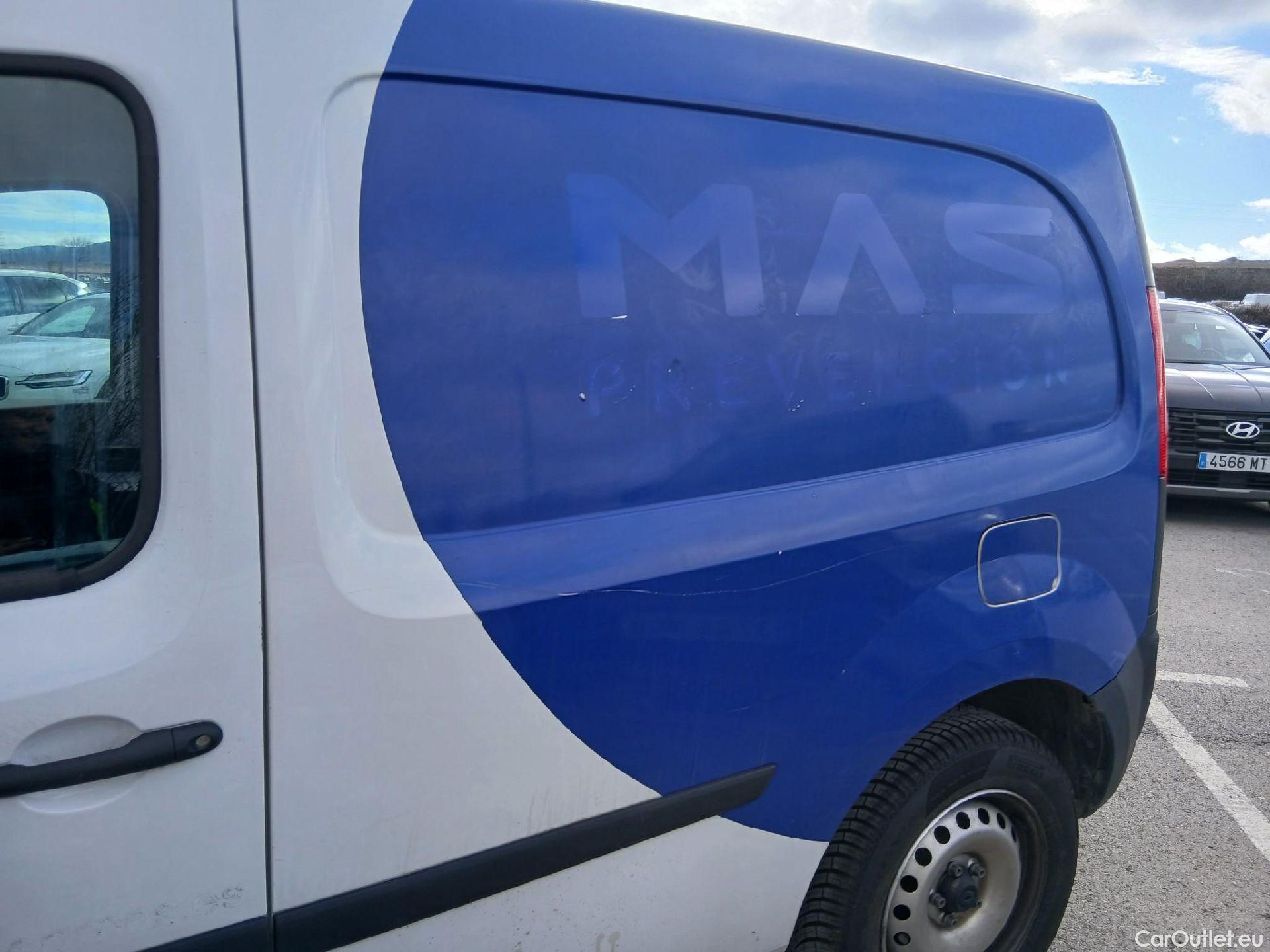  Renault  Kangoo RENAULT  Furgón/2013/3P/furgón derivado de turismo Profesional Blue dCi 70kW (95CV) (CX) #16