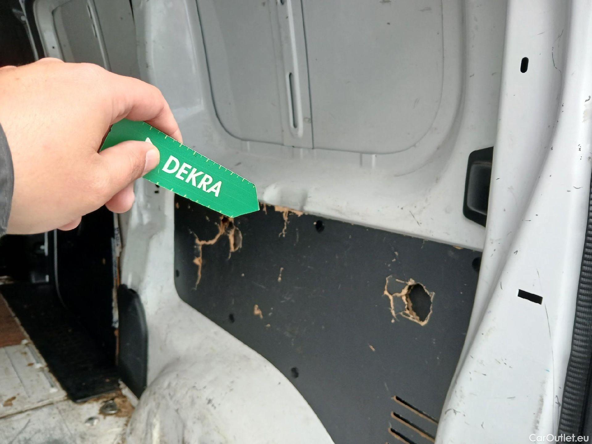  Peugeot  Expert PEUGEOT   Furgón Pro 2.0 BlueHDi 120 S&S Standard (CX) #21