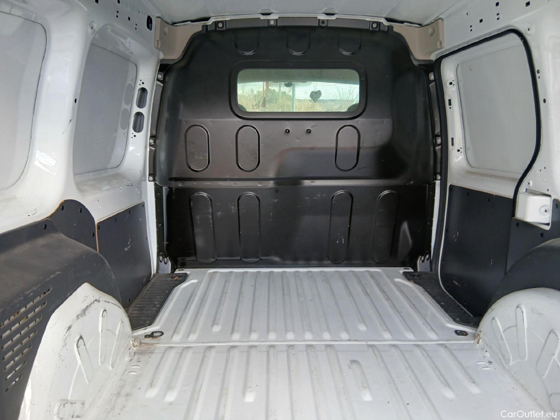  Renault  Kangoo RENAULT  Furgón/2013/3P/furgón derivado de turismo Profesional Blue dCi 70kW (95CV) (CX) #26