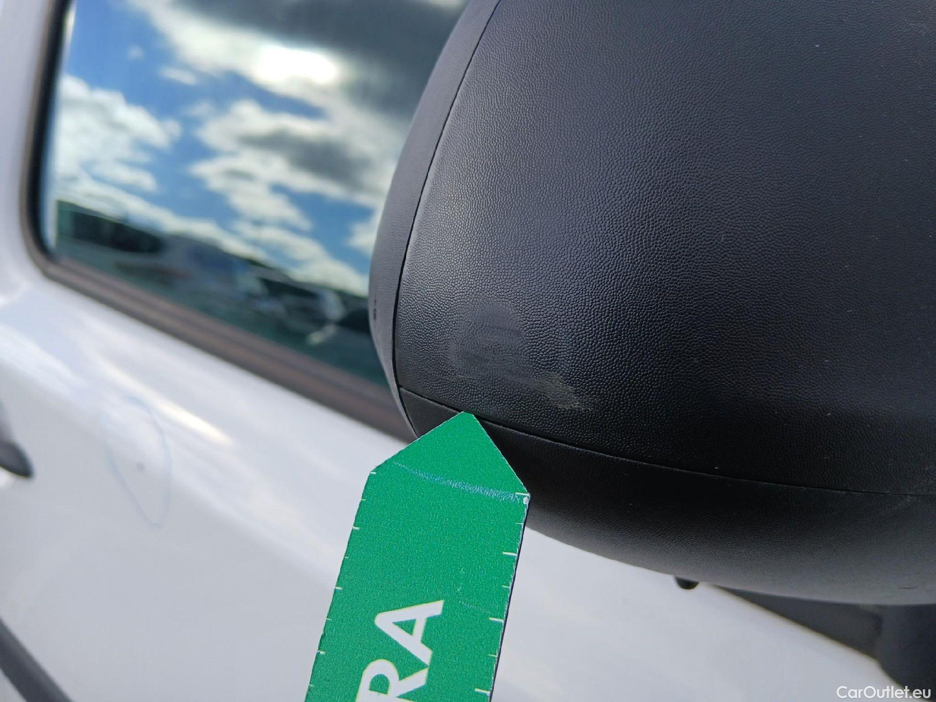  Renault  Kangoo RENAULT  Furgón/2013/3P/furgón derivado de turismo Profesional Blue dCi 70kW (95CV) (CX) #41