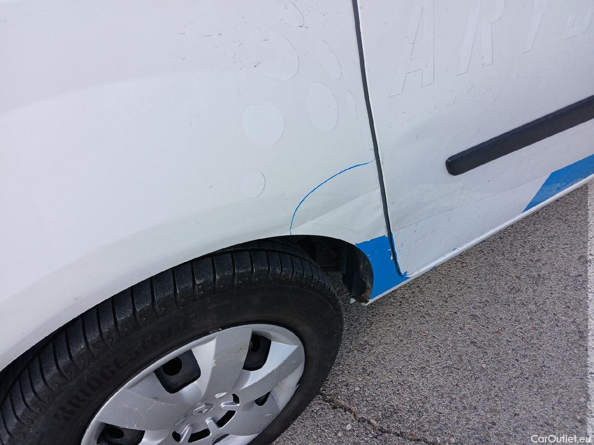  Renault  Kangoo RENAULT  Combi / 2013 / 4P / combi Profesional M1-AF Blue dCi 70 kW (95 CV) #26