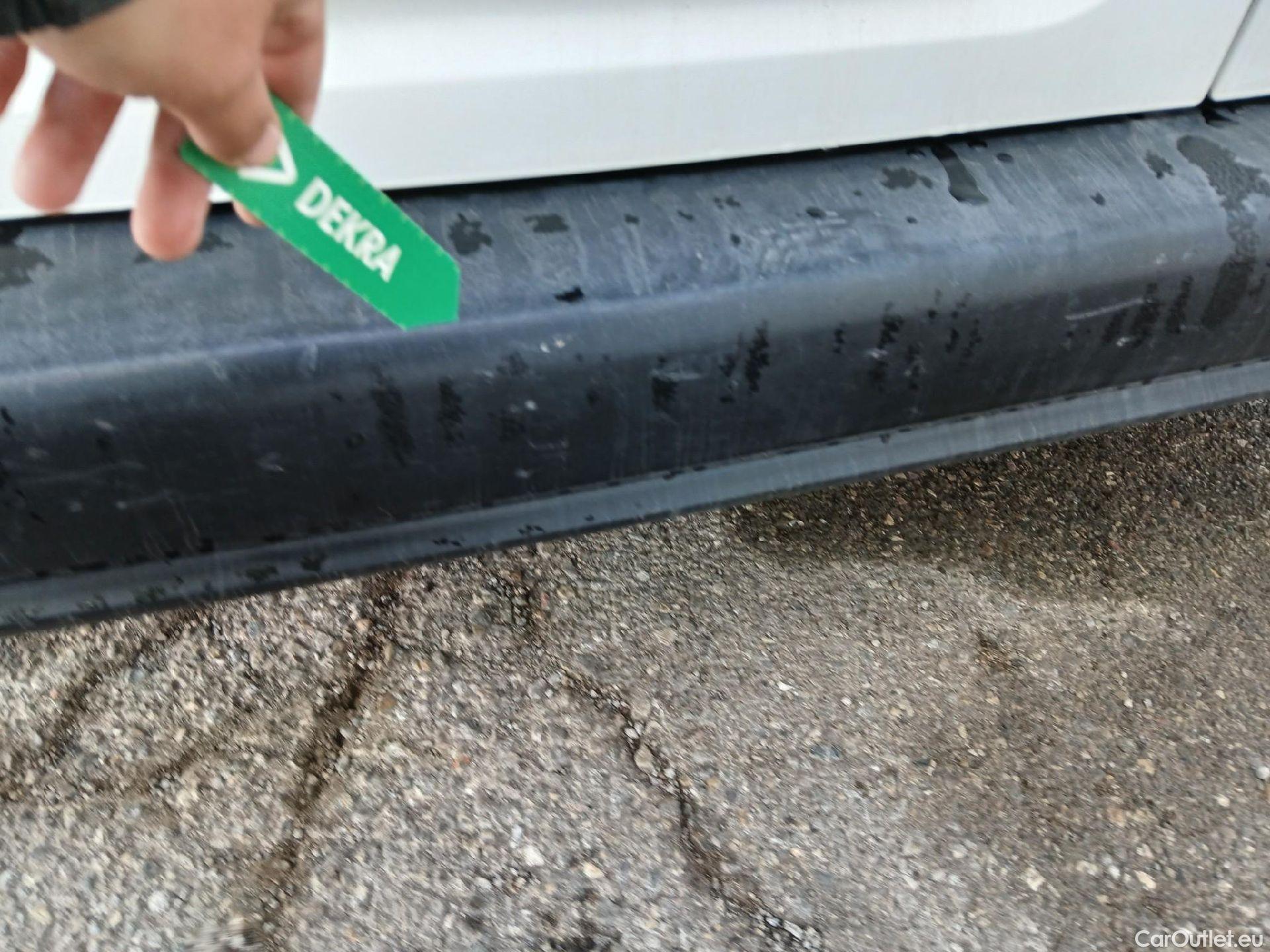  Peugeot  Partner PEUGEOT  / 2018 / 3P / furgón derivado de turismo Pro Standard 600kg BlueHDi 73kW #28