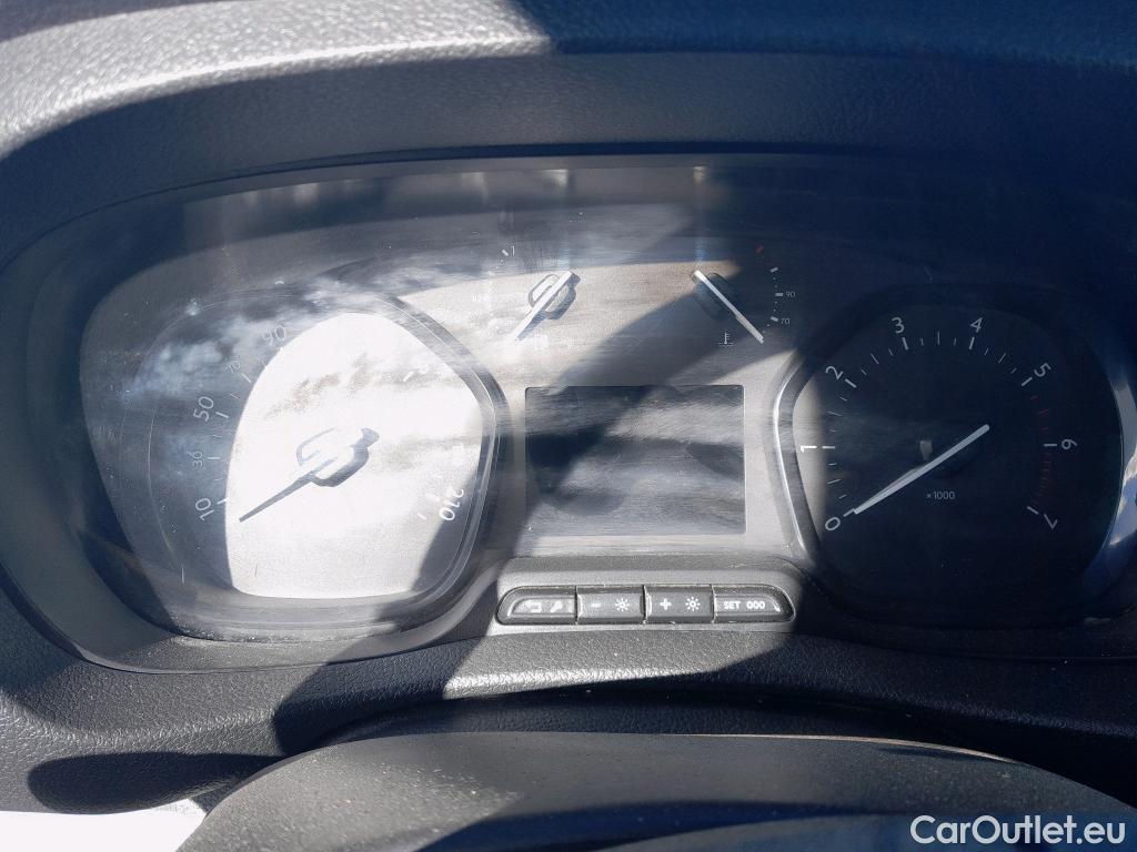  Peugeot  Expert PEUGEOT  / 2016 / 4P / furgón Furgón Premium 1.5 BlueHDi 100 Standard (AC) #41