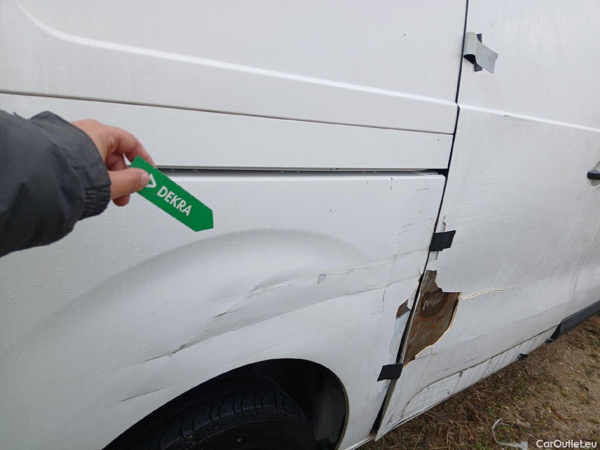  Peugeot  Expert PEUGEOT   Furgón Pro 2.0 BlueHDi 120 S&S Standard (CX) #71