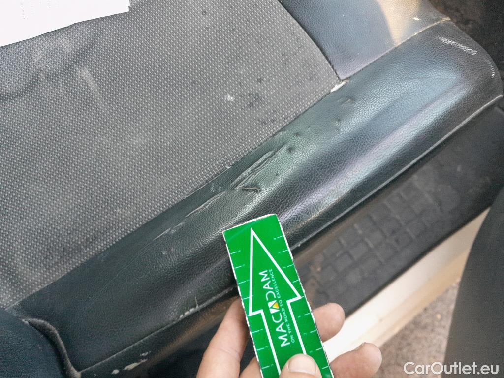  Peugeot  Expert PEUGEOT  / 2016 / 4P / furgón Furgón Premium 1.5 BlueHDi 100 Standard (AC) #2