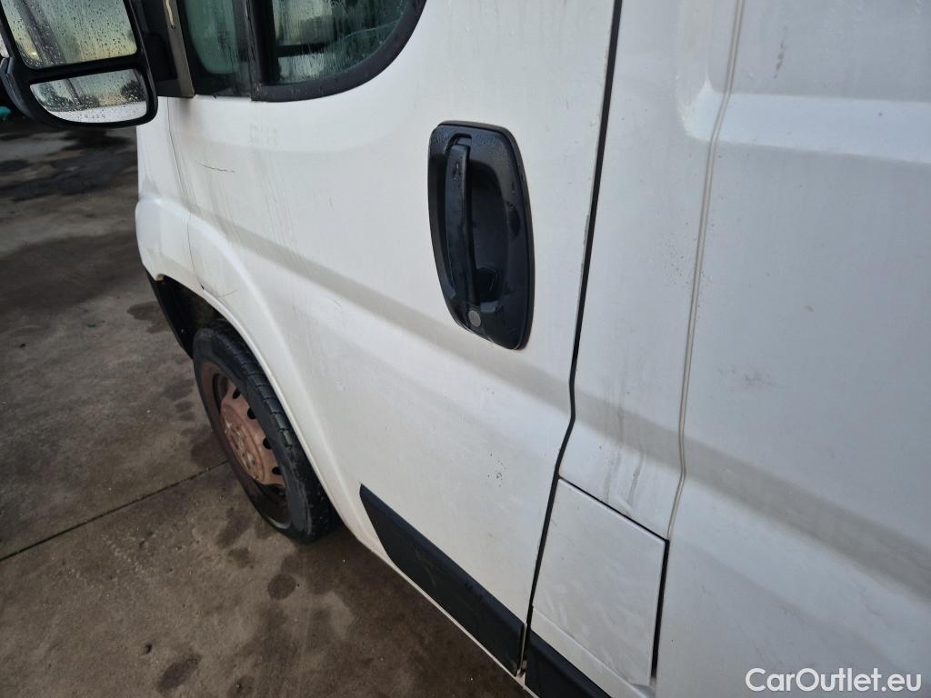  Peugeot  Boxer PEUGEOT  / 2014 / 4P / furgón 333 L2 H1 BHDI 103kW (140CV) S&S 6 V. M (AC) #35