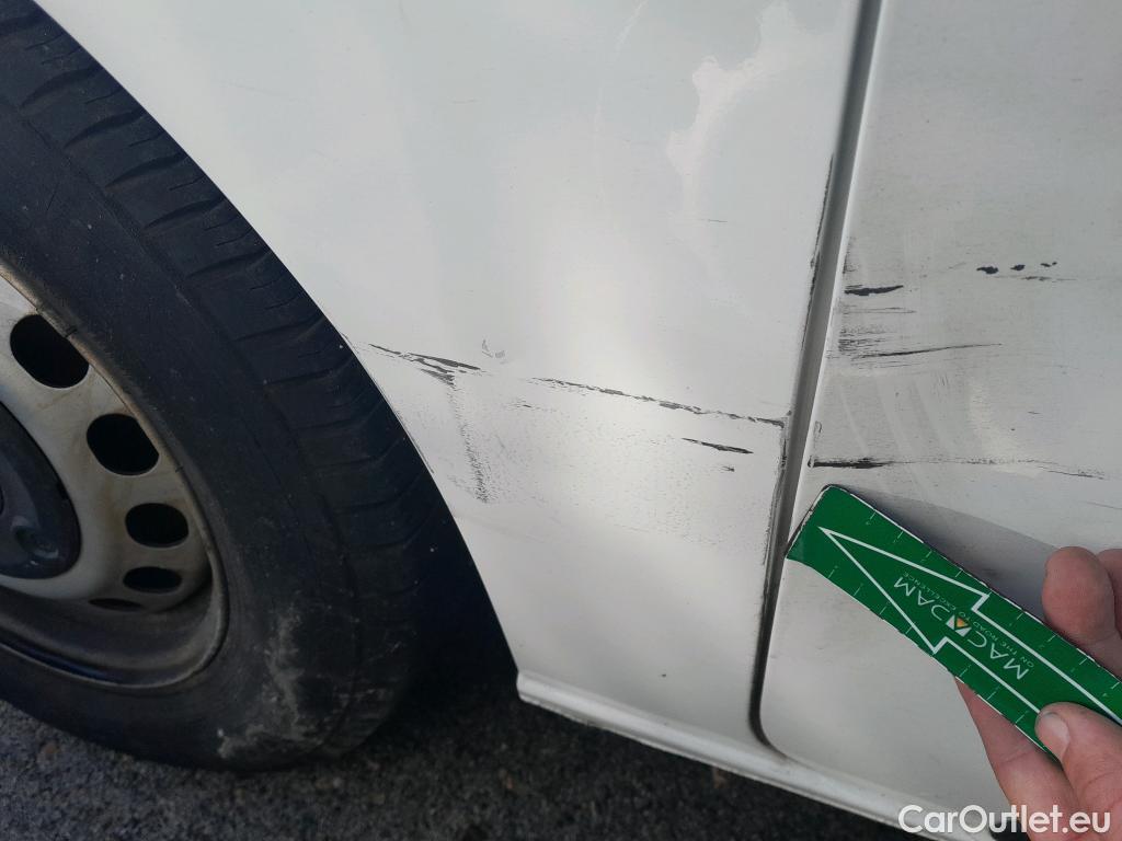  Peugeot  Expert PEUGEOT  / 2016 / 4P / furgón Furgón Premium 1.5 BlueHDi 100 Standard (AC) #16