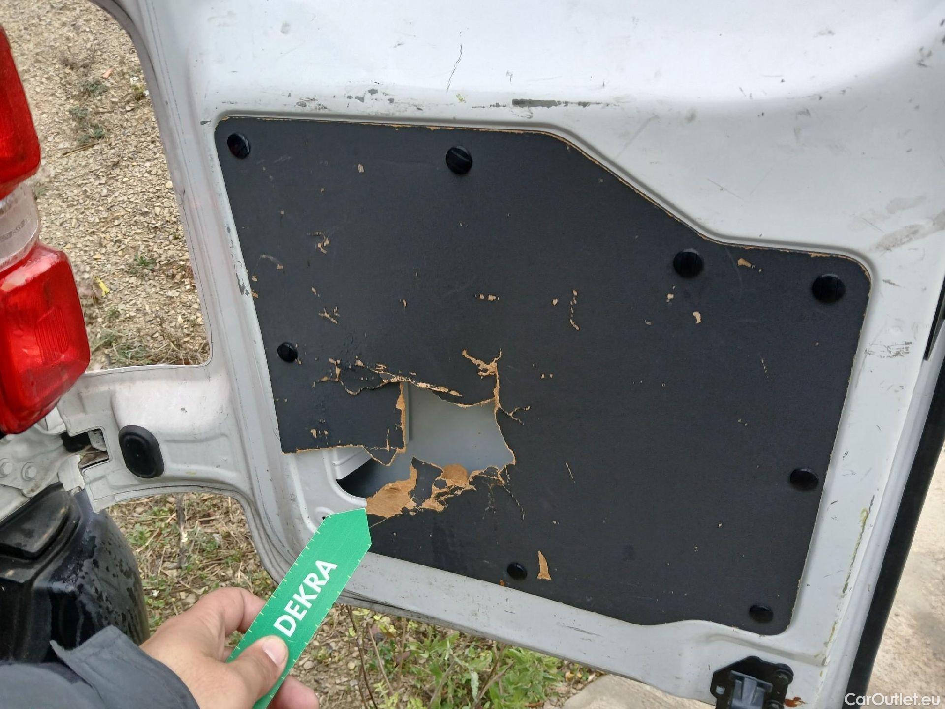  Peugeot  Expert PEUGEOT   Furgón Pro 2.0 BlueHDi 120 S&S Standard (CX) #23