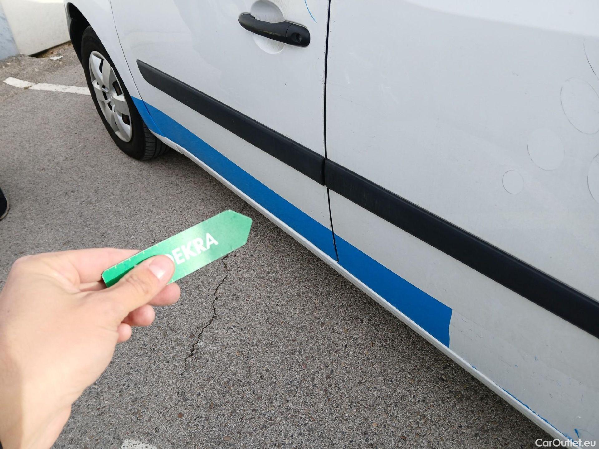  Renault  Kangoo RENAULT  Combi / 2013 / 4P / combi Profesional M1-AF Blue dCi 70 kW (95 CV) #24