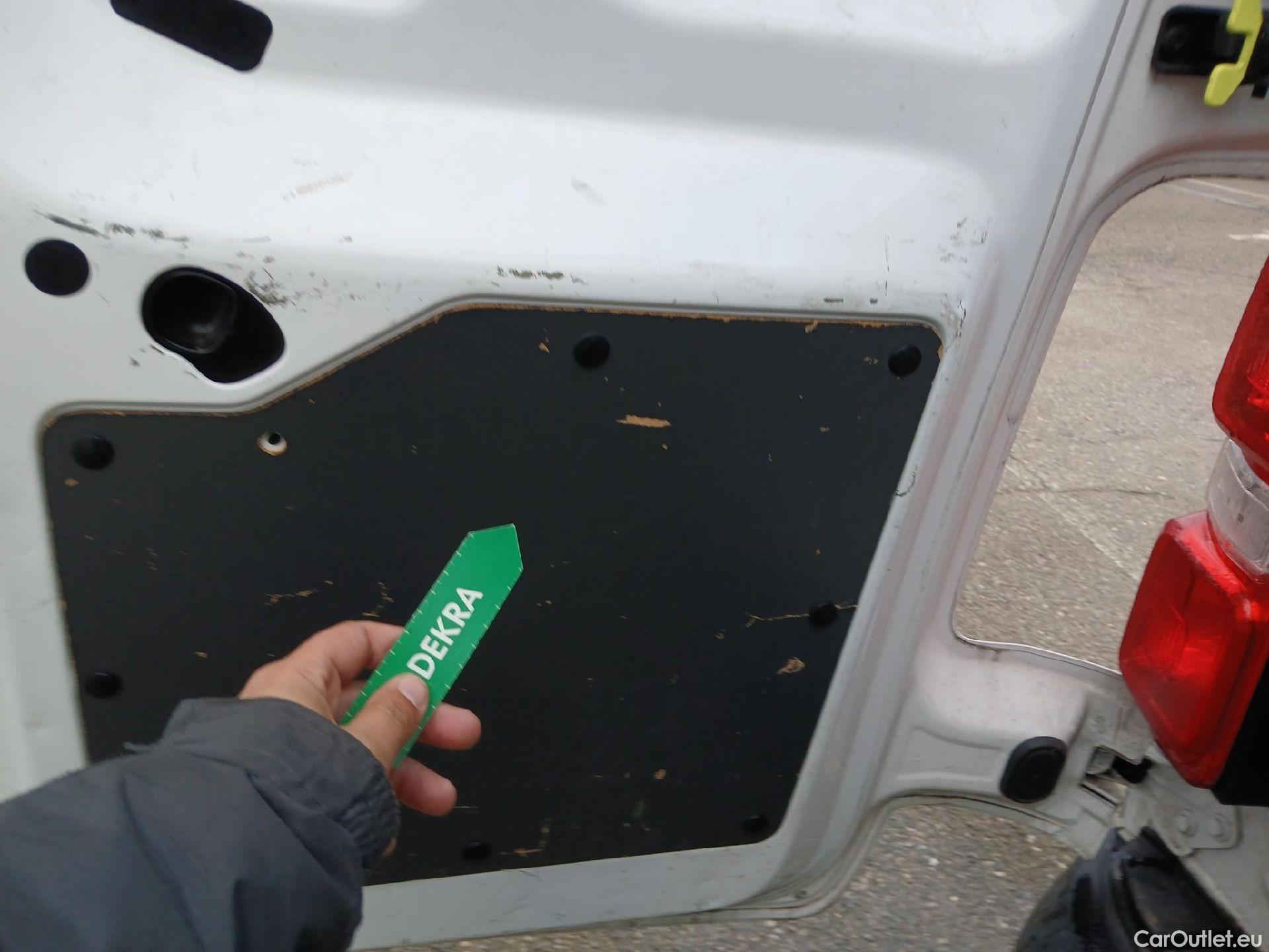  Peugeot  Expert PEUGEOT   Furgón Pro 2.0 BlueHDi 120 S&S Standard (CX) #13