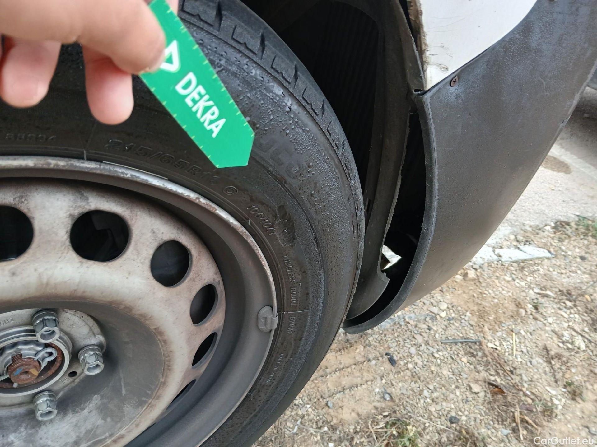  Peugeot  Expert PEUGEOT   Furgón Pro 2.0 BlueHDi 120 S&S Standard (CX) #94