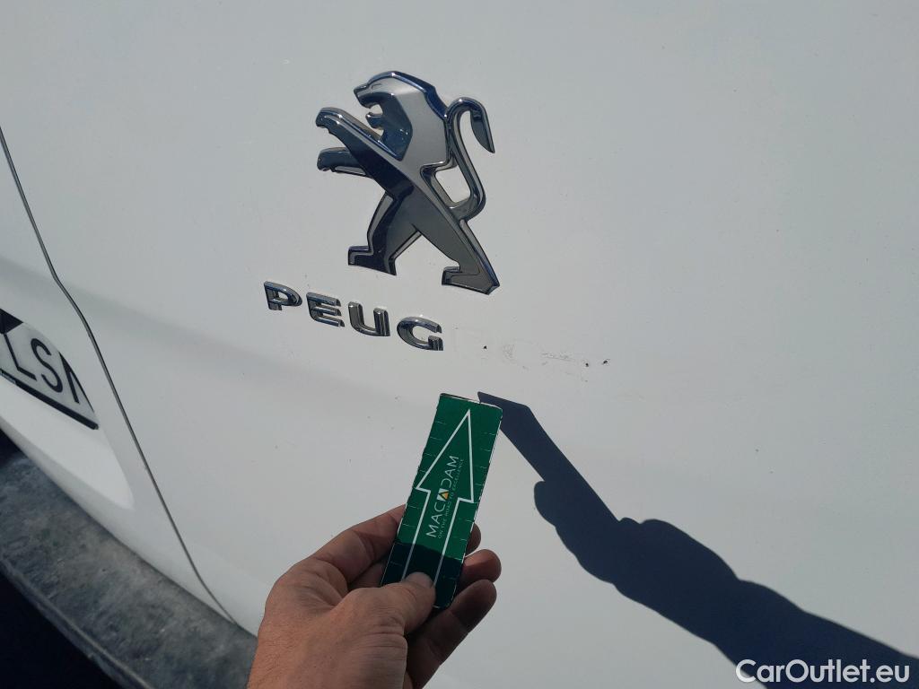  Peugeot  Expert PEUGEOT  / 2016 / 4P / furgón Furgón Premium 1.5 BlueHDi 100 Standard (AC) #40