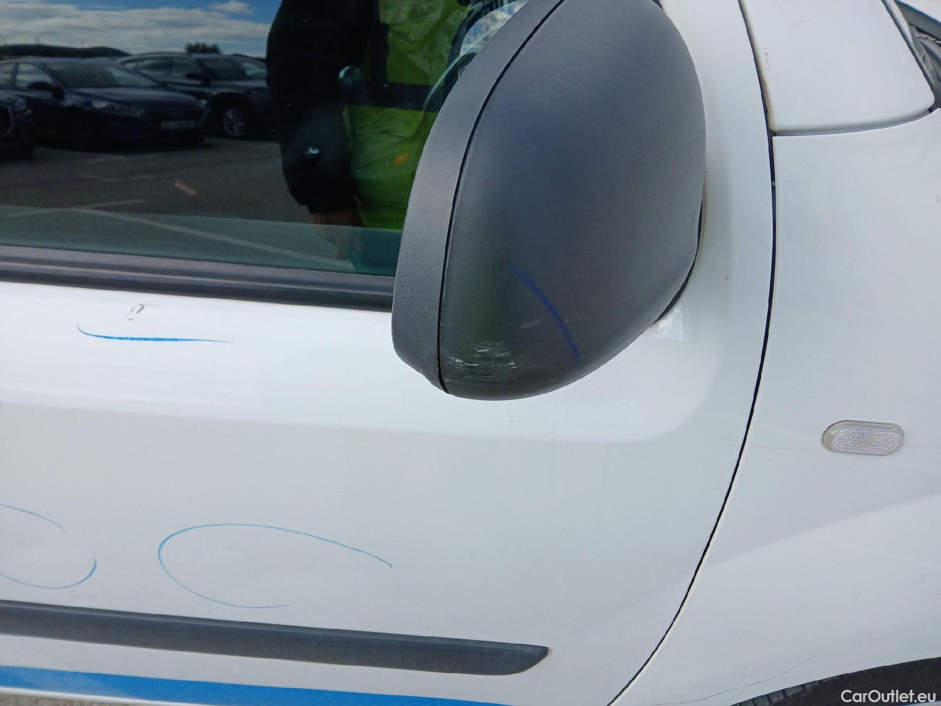  Renault  Kangoo RENAULT  Combi / 2013 / 4P / combi Profesional M1-AF Blue dCi 70 kW (95 CV) #33