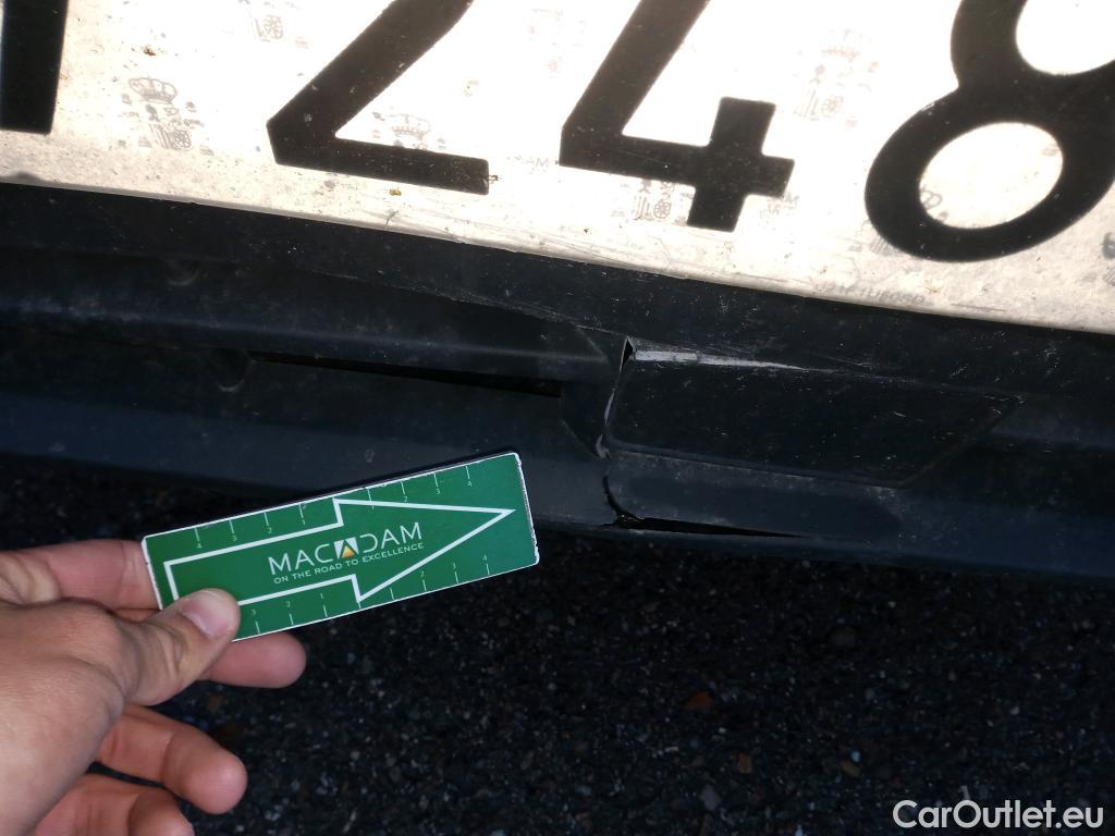  Volkswagen  Crafter VOLKSWAGEN  / 2017 / 4P / furgón 30 Furgón BM TN L3H2 2.0TDI 75kW (102CV) #3